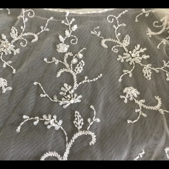 Bolero - Picture 3 of 6